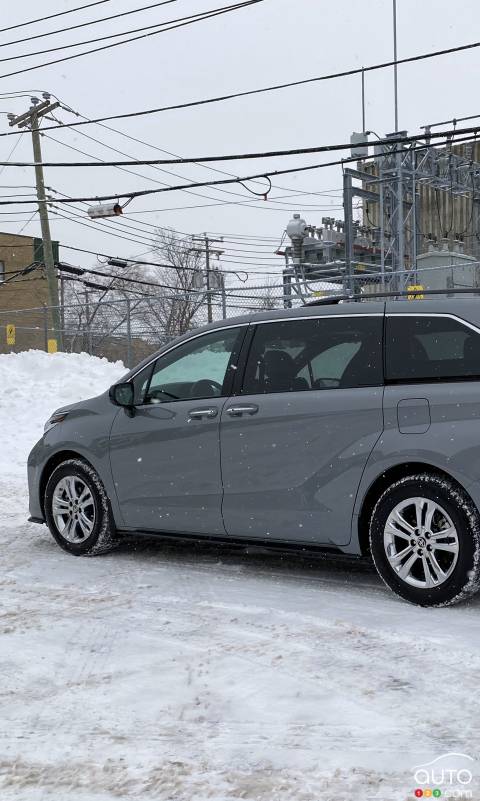 2023 Toyota Sienna Hybrid AWD Review: Revenge of the Minivan